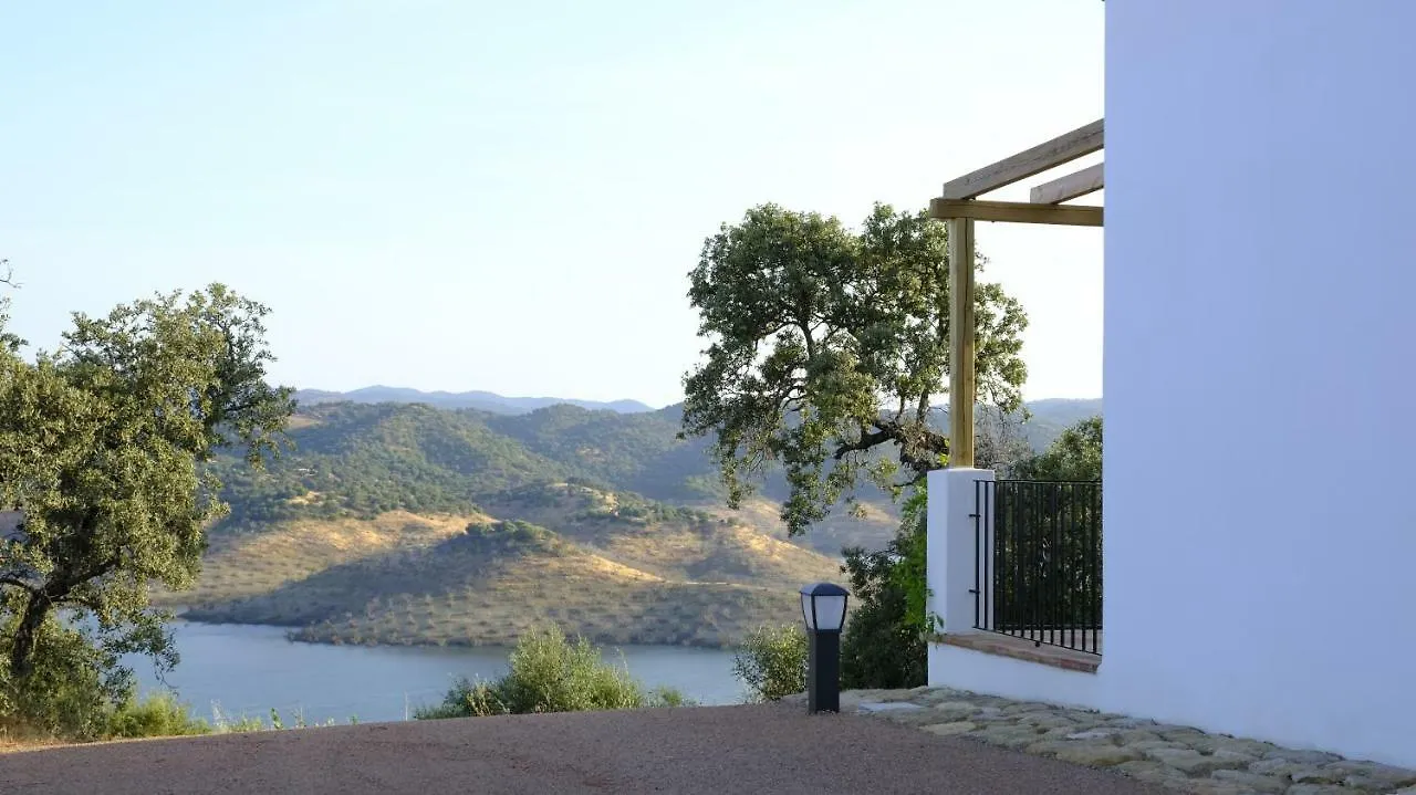 Casas De Alisne Guest House Almodovar del Rio